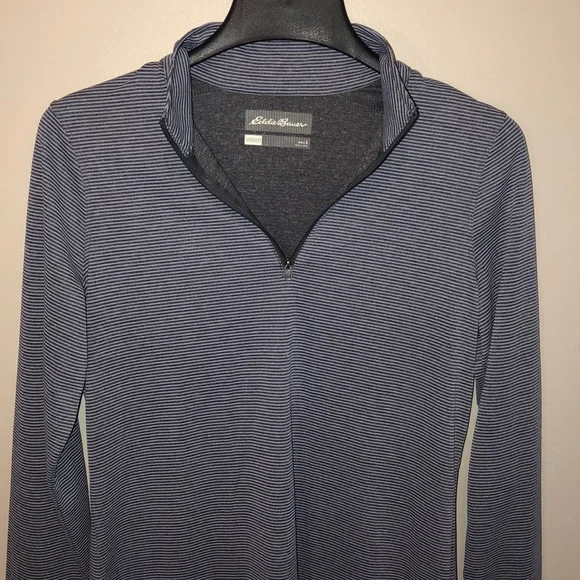 Eddie Bauer pullover - Picture 1 of 8